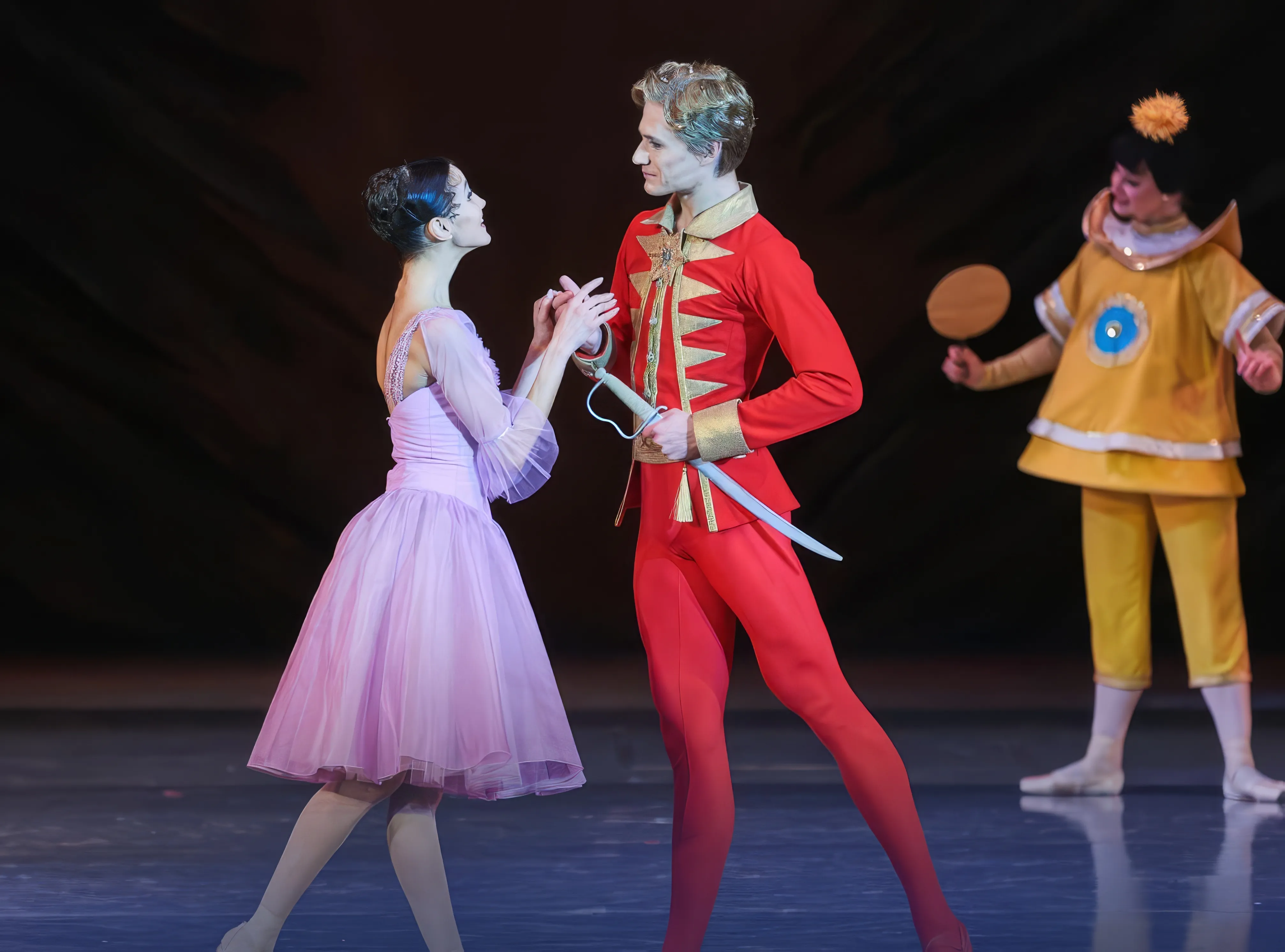 Разбор гардероба балета Щелкунчик. Как костюмы создают новогоднее настроение