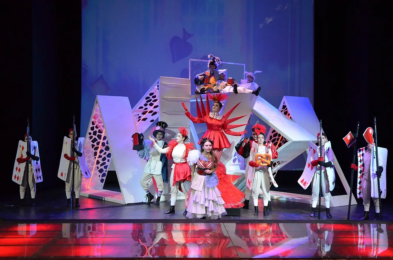 Сны Алисы — Фантазийный квест / Детский спектакль