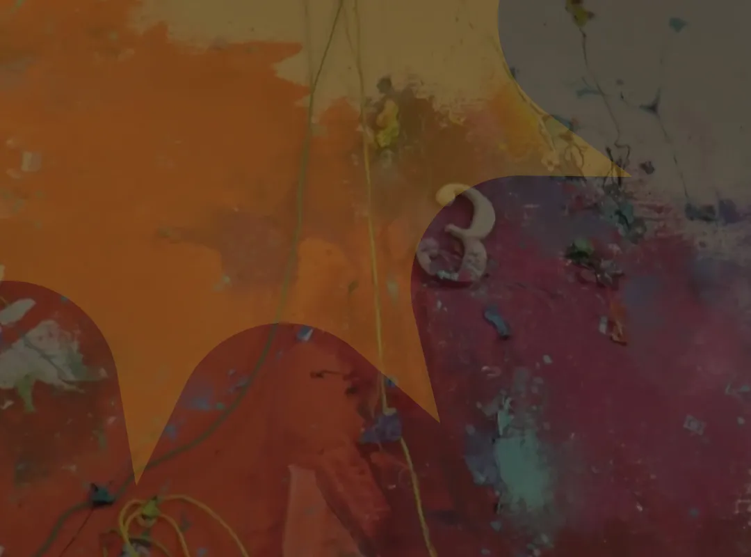 Выставка «Я перестала ставить запятые» как способ достижения максимальной свободы мысли