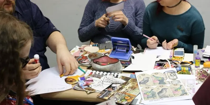 Художественная мастерская в библиотеке