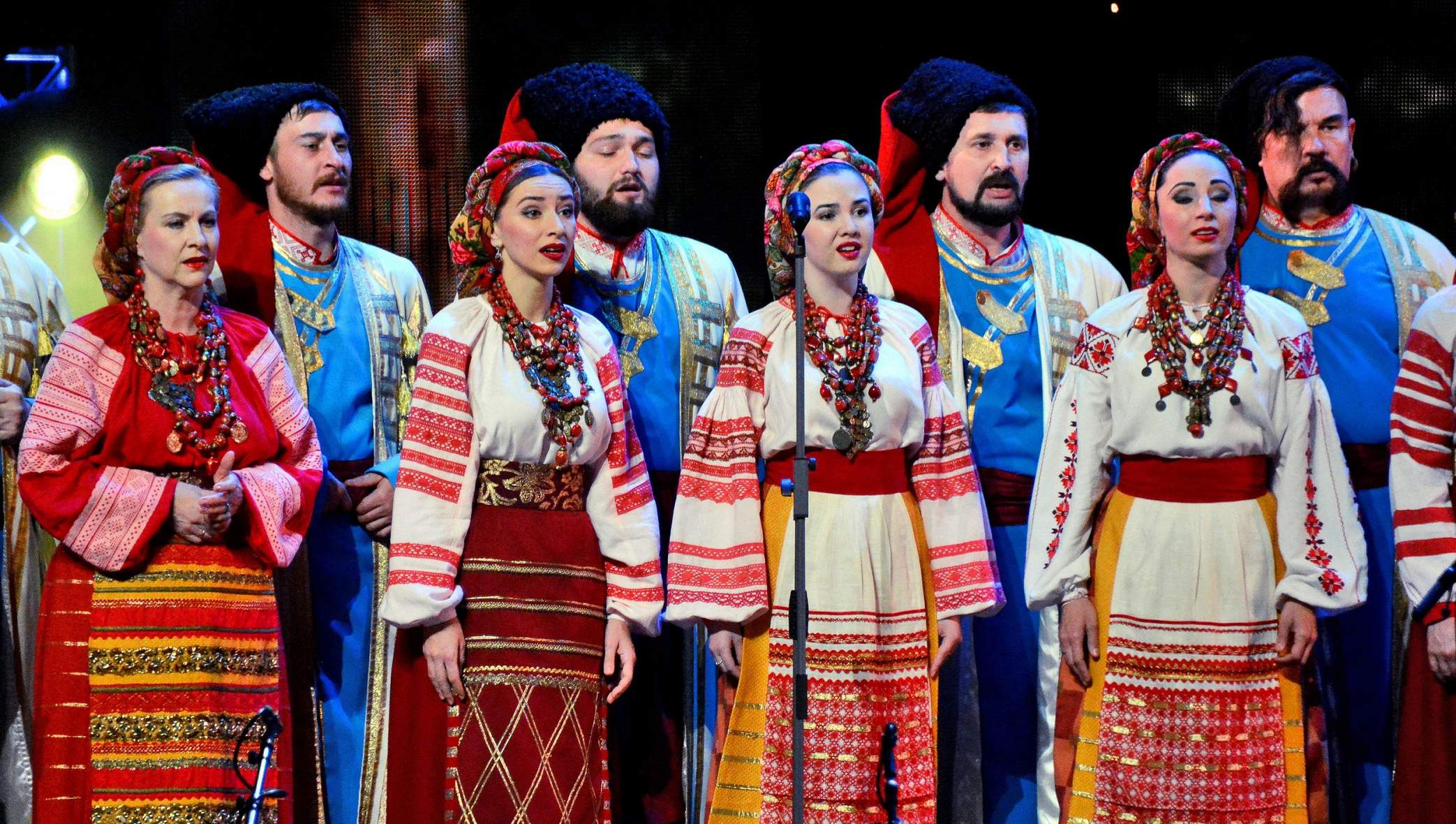 Кубанский казачий хор. Мы сыны Кубани славни!